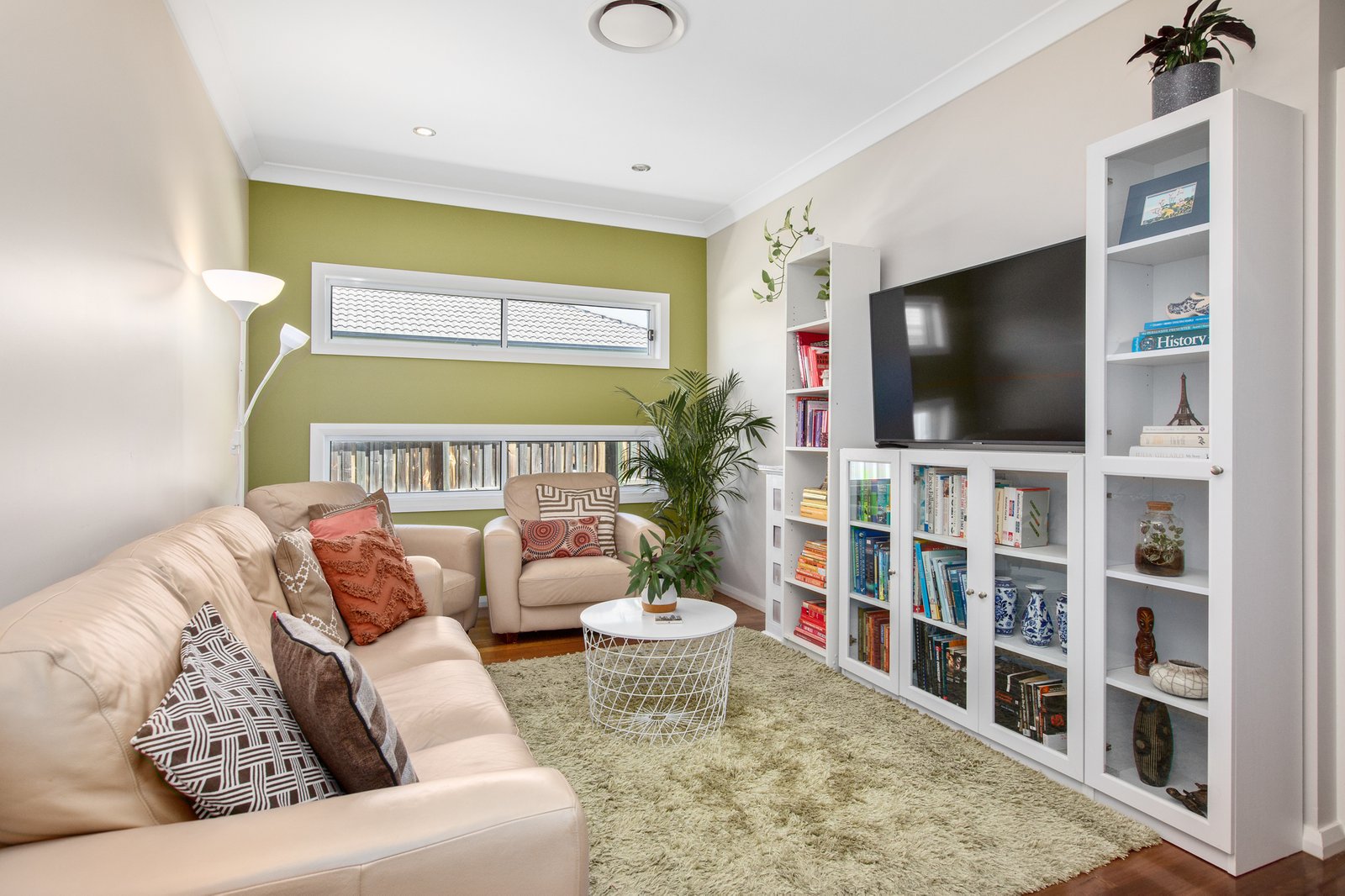 53 McKeachie Drive ABERGLASSLYN 13