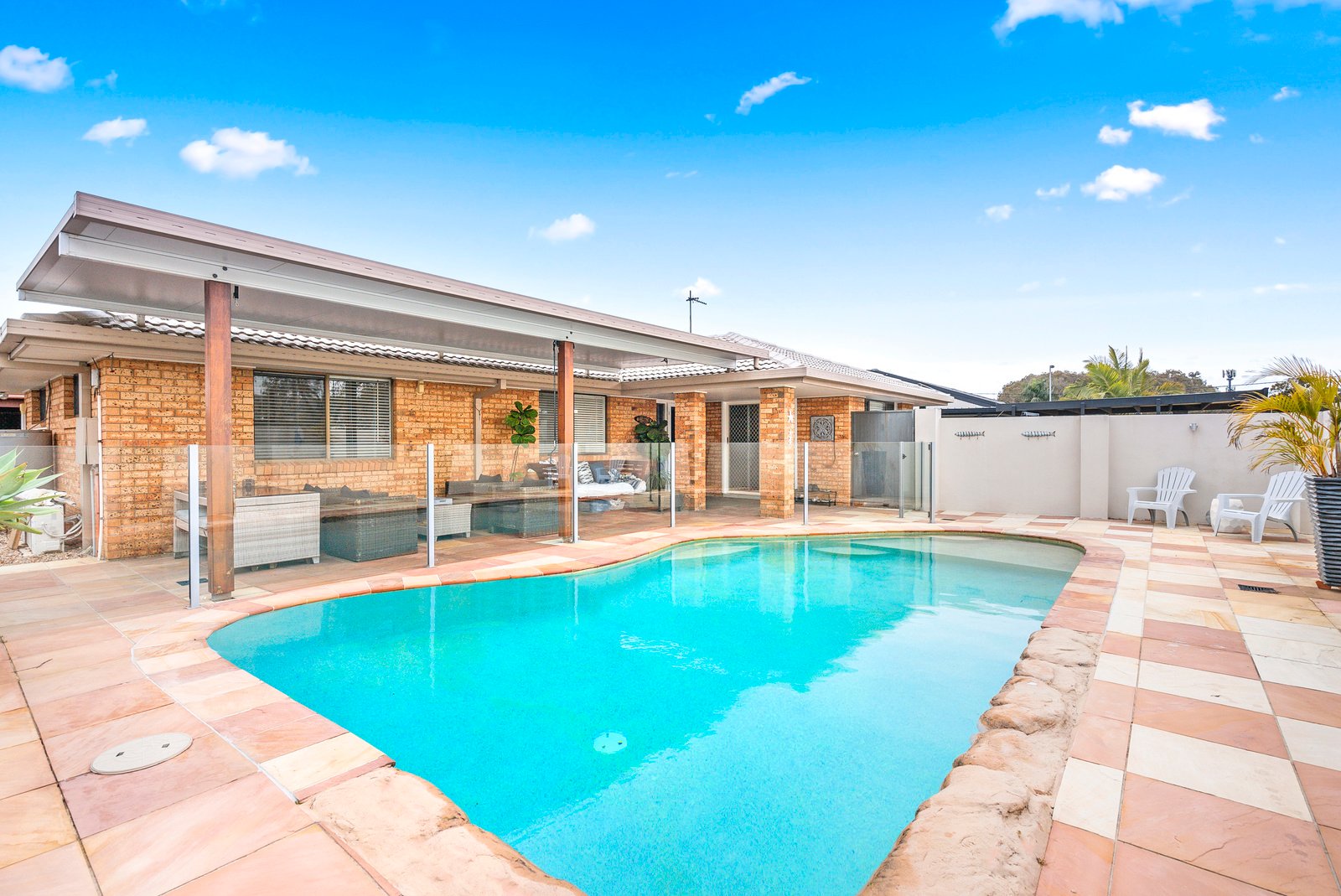 53 Melaleuca Drive PALM BEACH 2