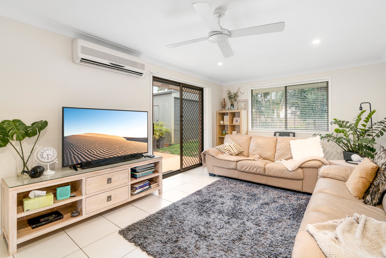 53 Melaleuca Drive PALM BEACH 4