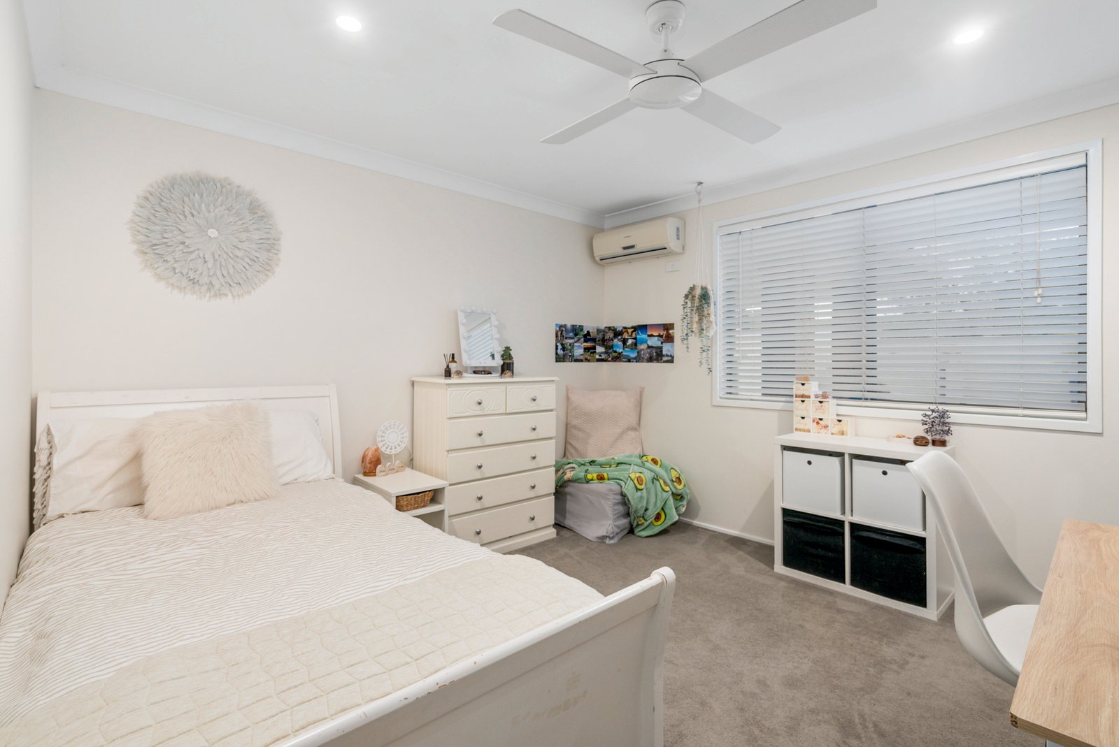 53 Melaleuca Drive PALM BEACH 8