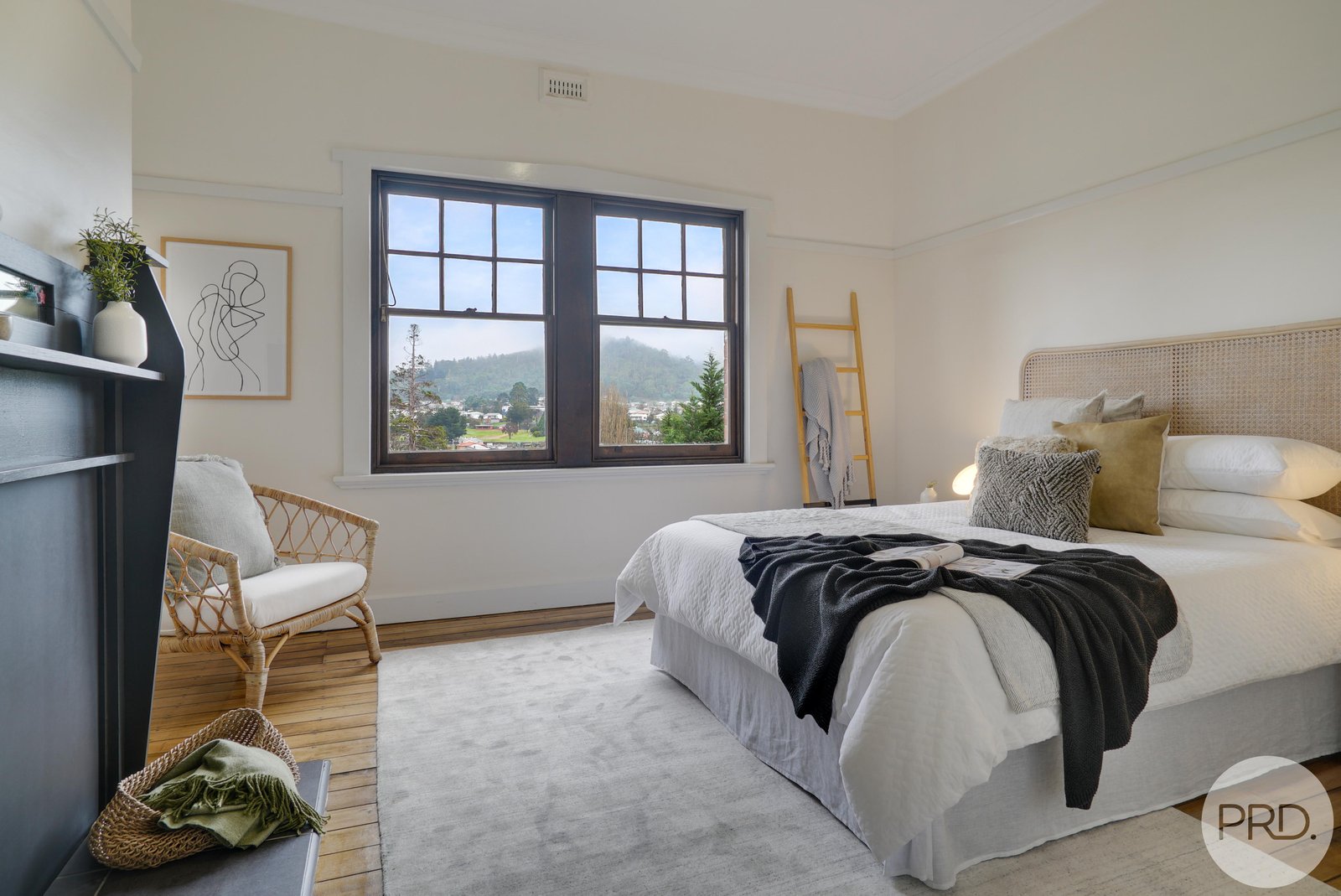 53 Montagu Street NEW NORFOLK 15