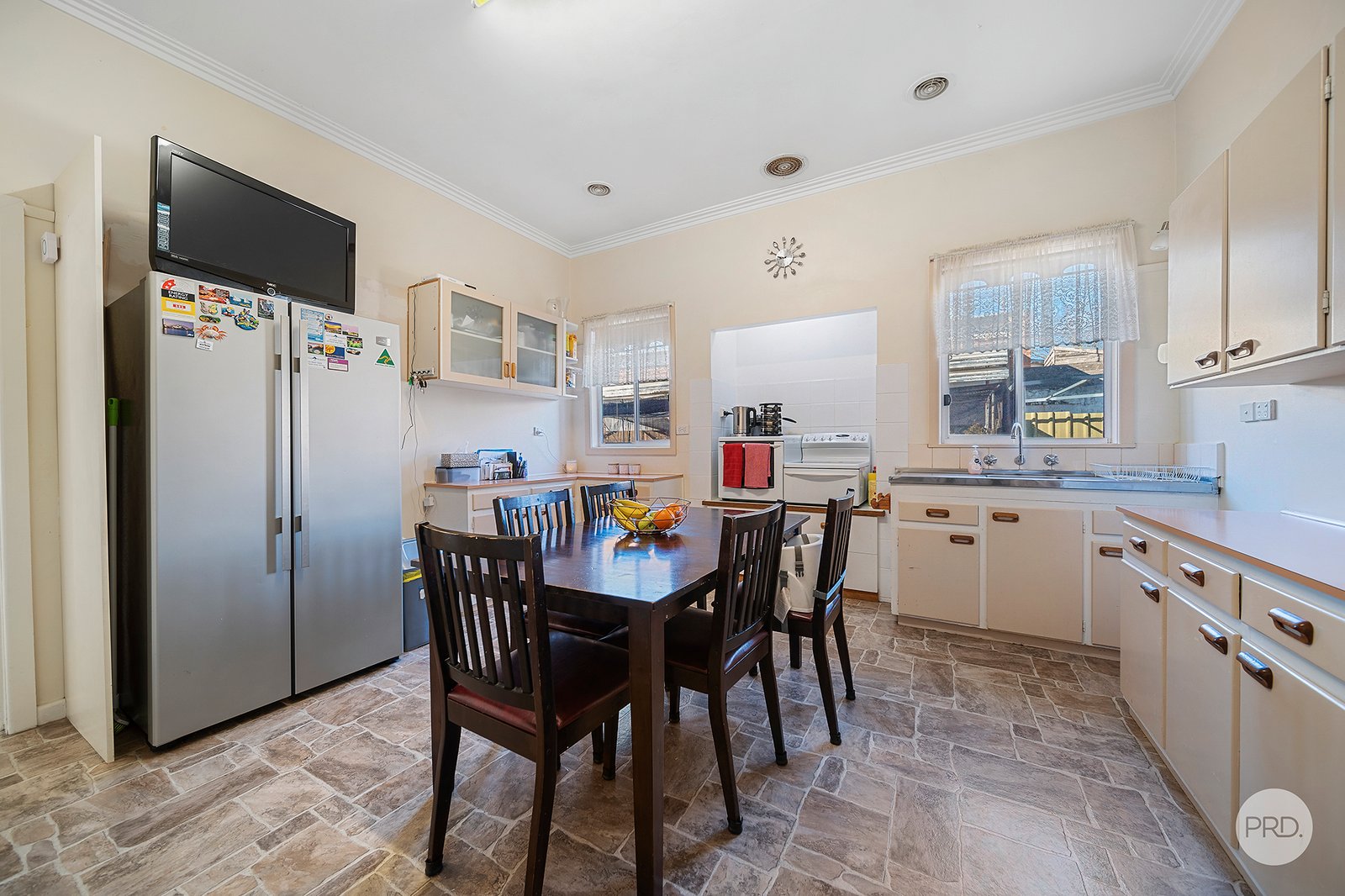 53 Moran Street LONG GULLY 3