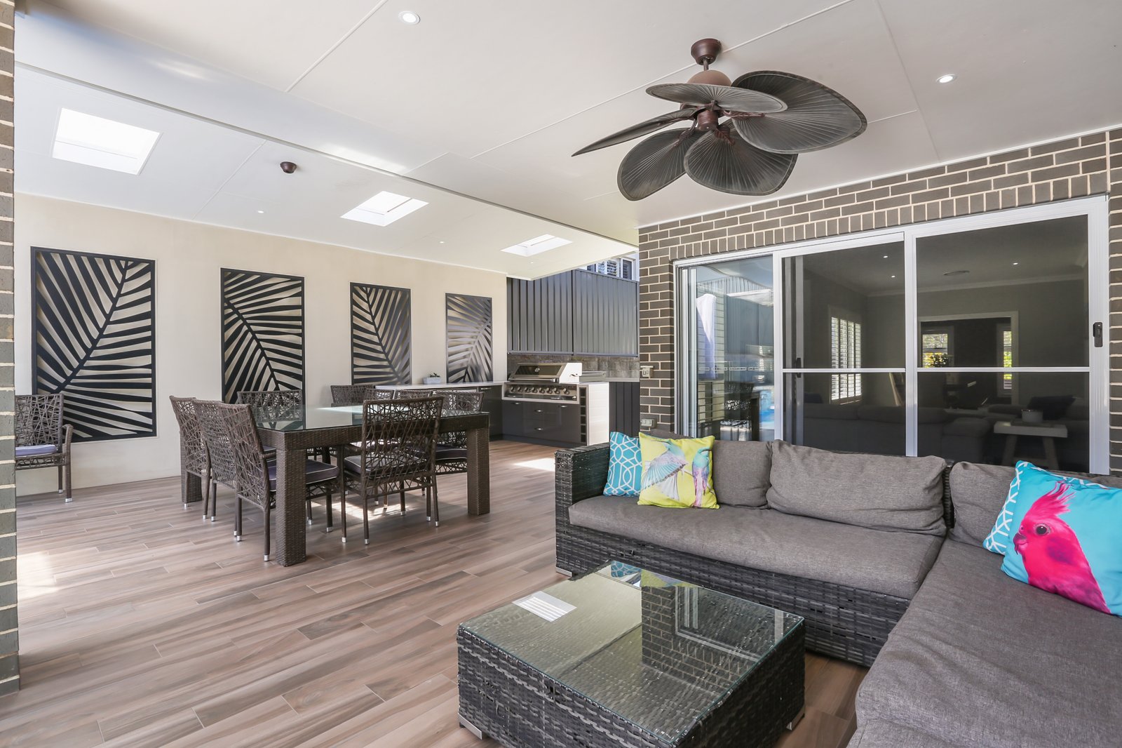 53 Morson Avenue HORSLEY 6