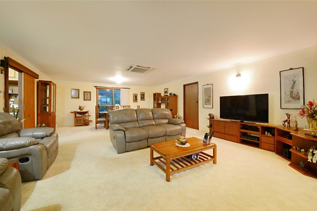 53 Mountney Road STRATHDICKIE 18