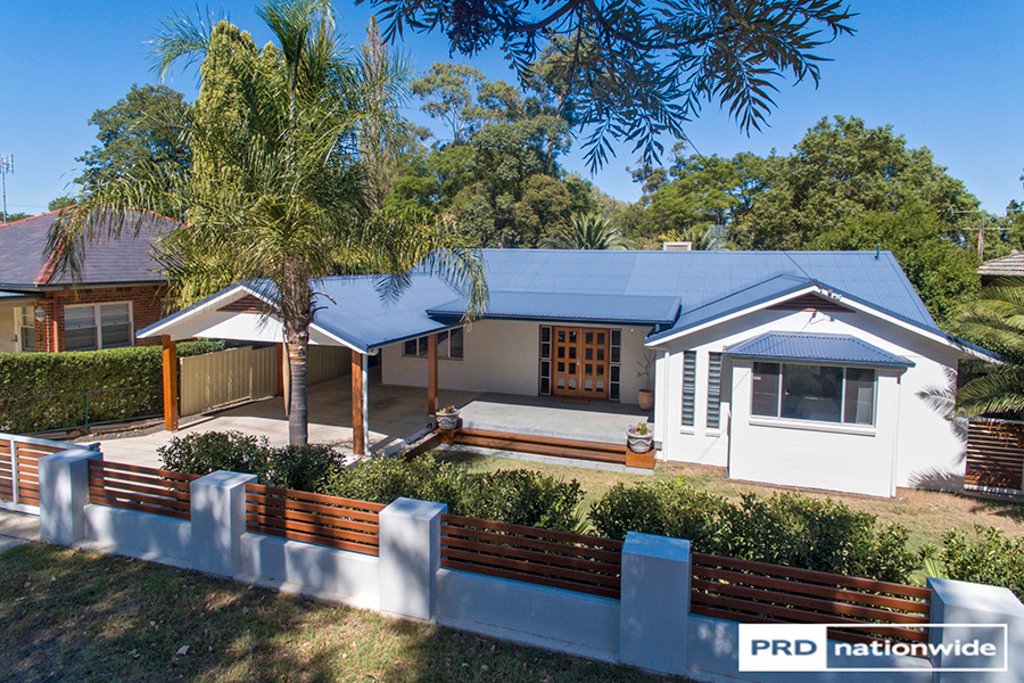 53 Napier Street TAMWORTH 21