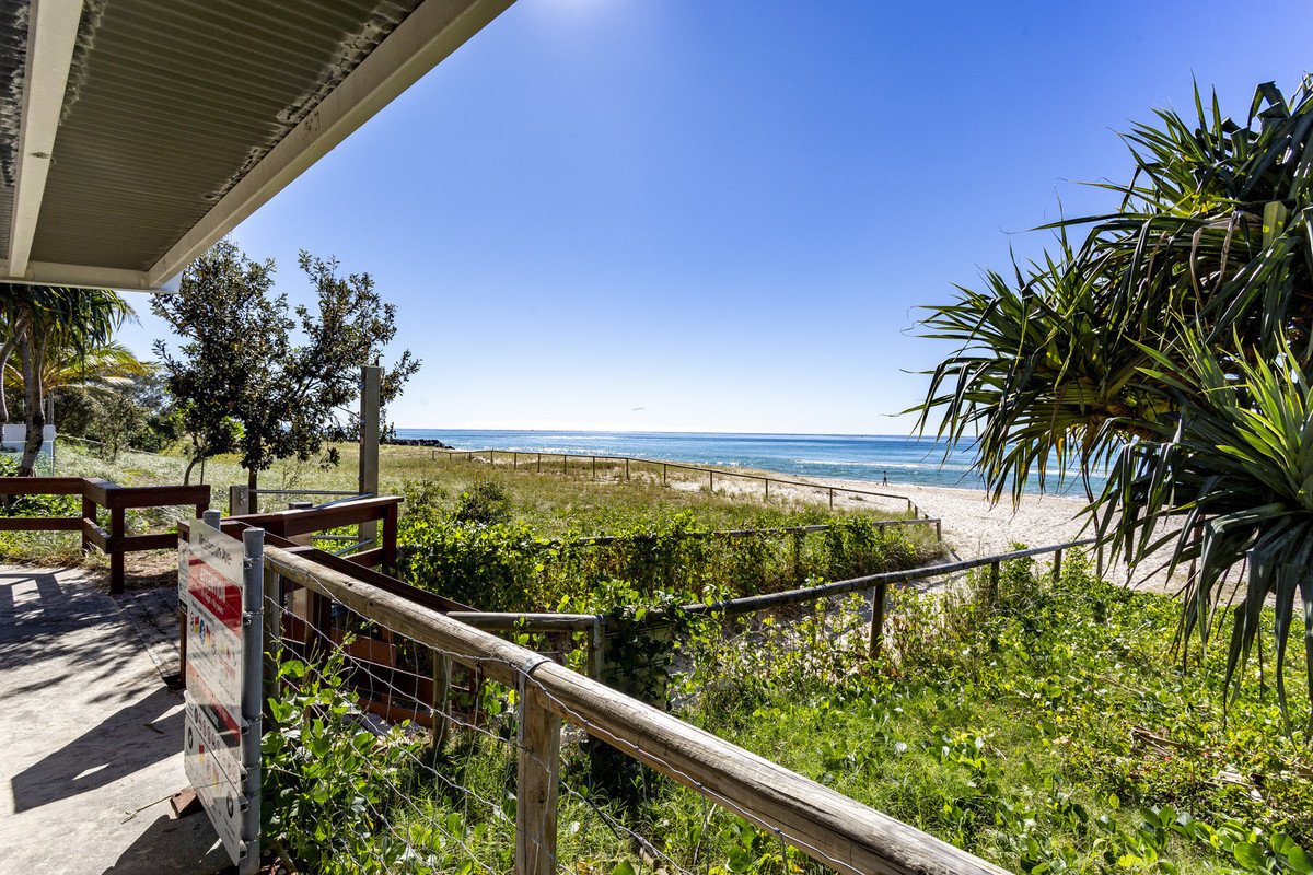 5/3 Nineteenth Avenue PALM BEACH 14