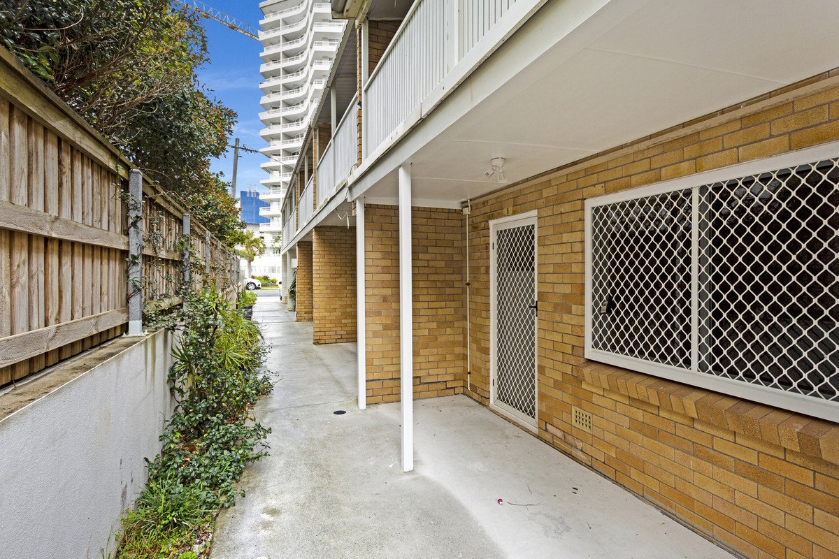 5/3 Nineteenth Avenue PALM BEACH 11
