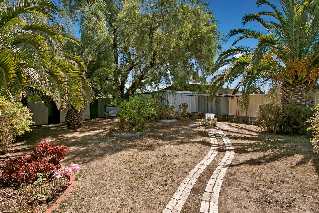 53 Nolan Street BENDIGO 8