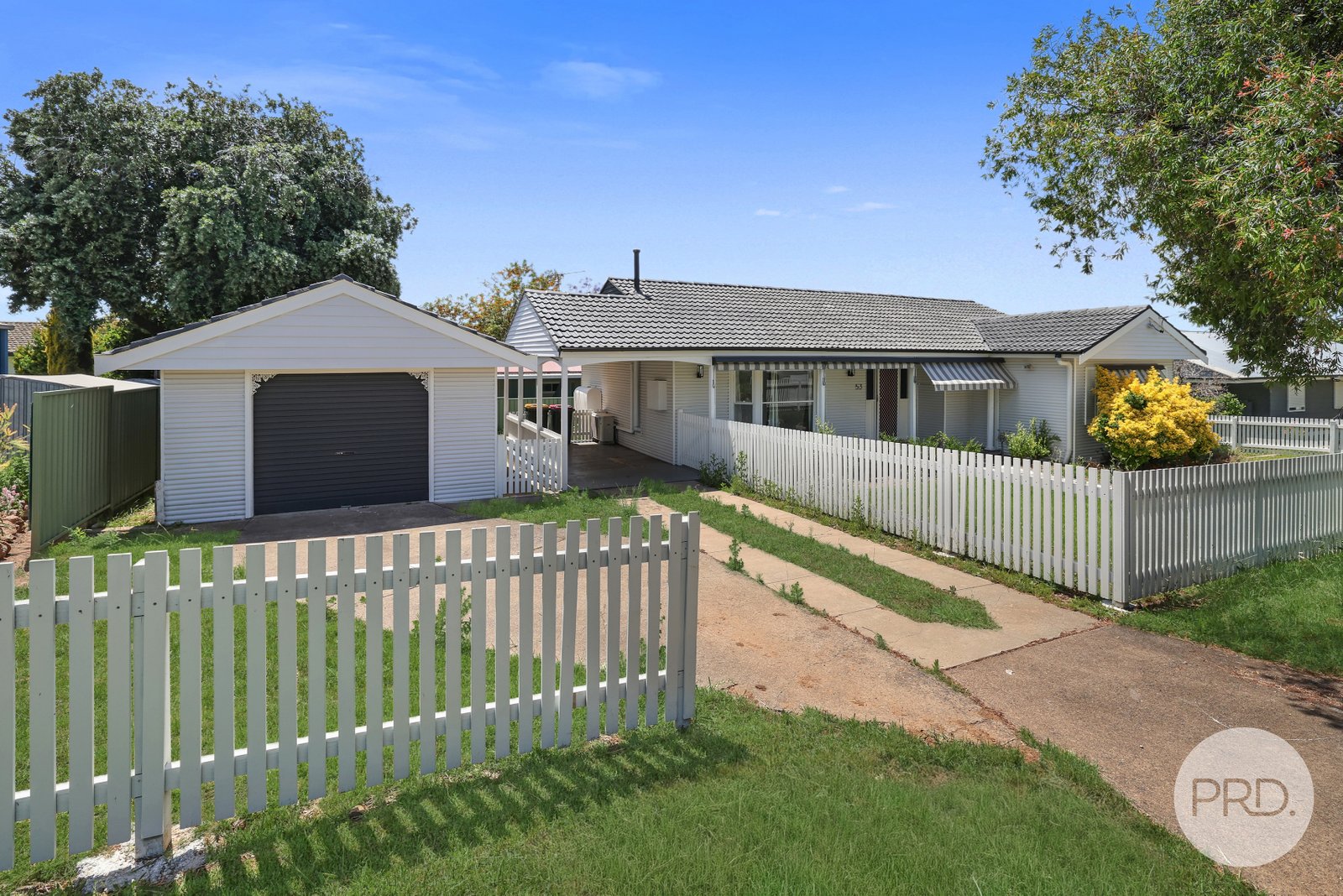 53 Nowland Avenue QUIRINDI 2