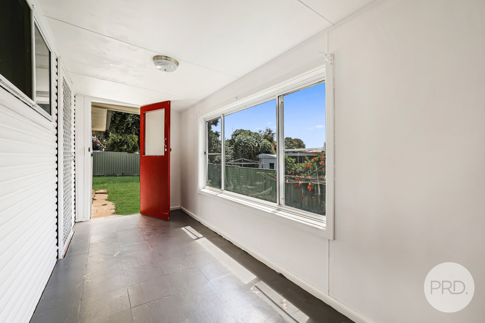 53 Nowland Avenue QUIRINDI 16