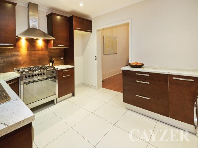 Gallery: 53 Park Street
