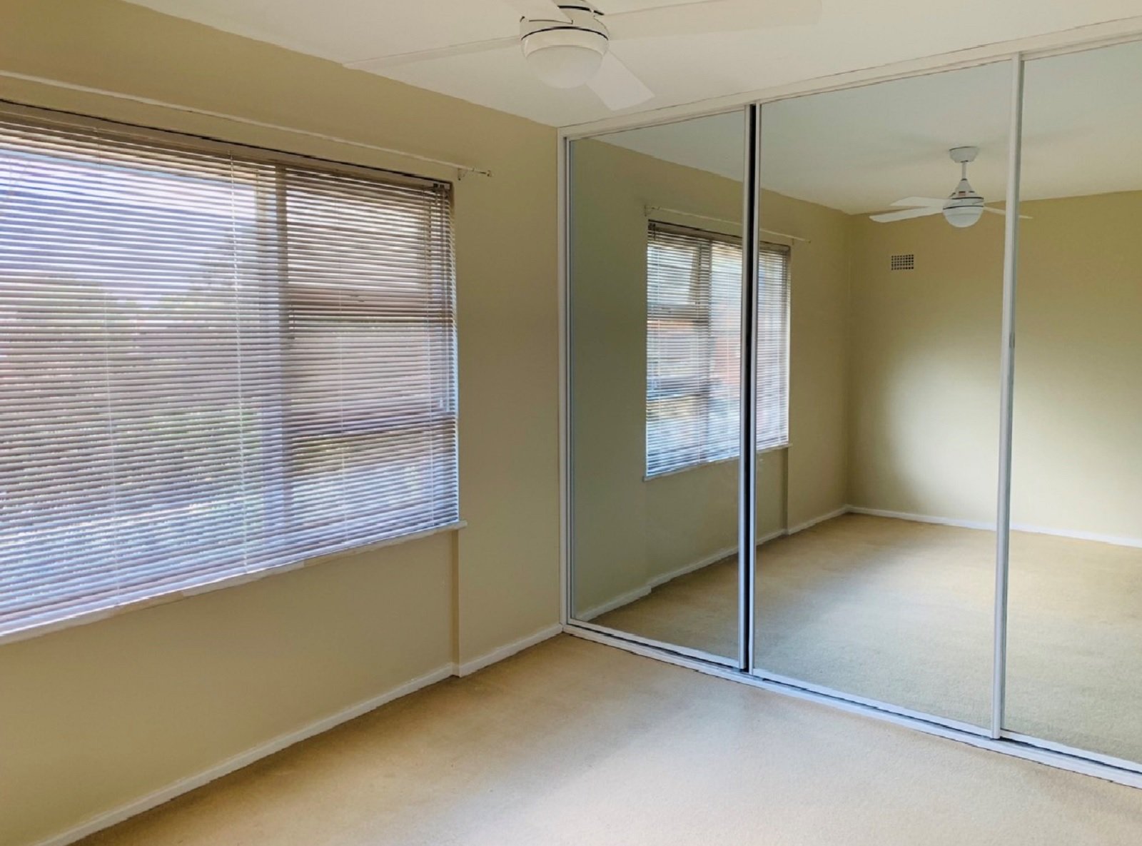 5/3 Parry Avenue NARWEE 4
