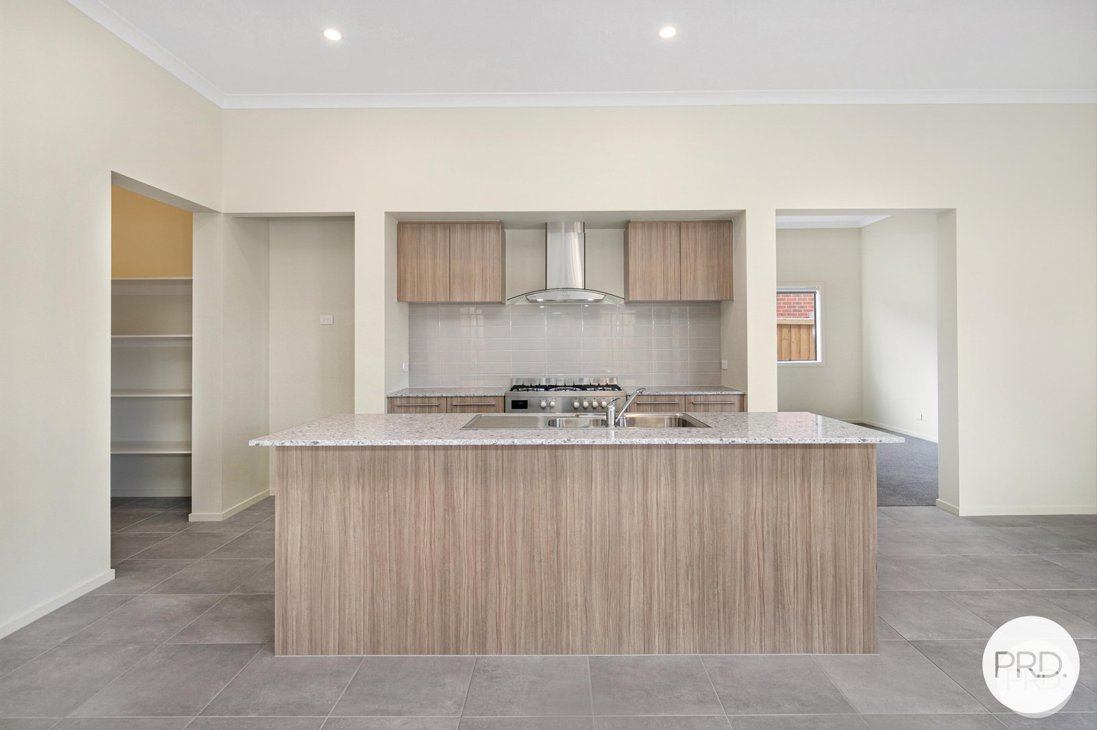 53 Patriot Crescent SMYTHES CREEK 2