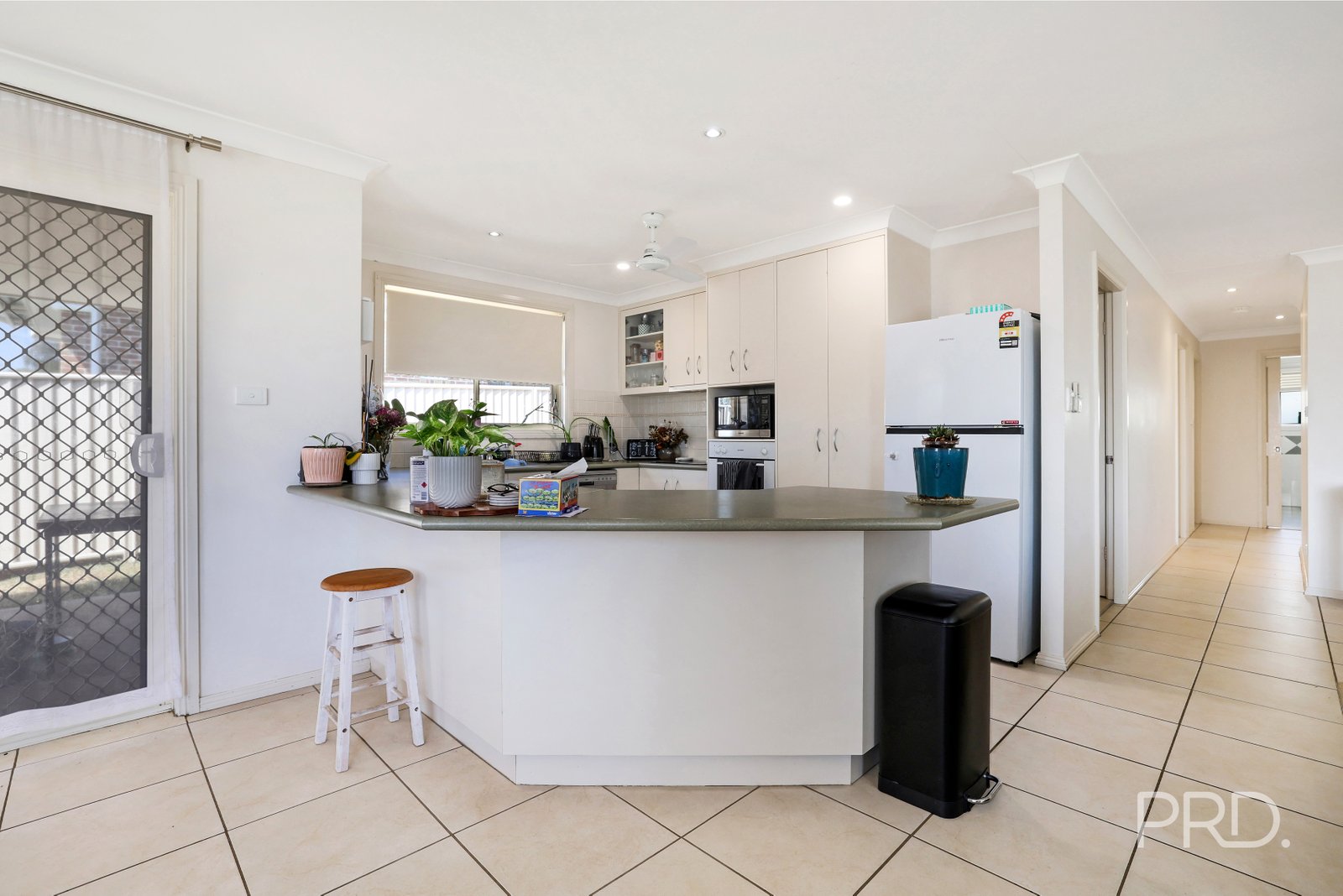 53 Peregrine Avenue CALALA 7