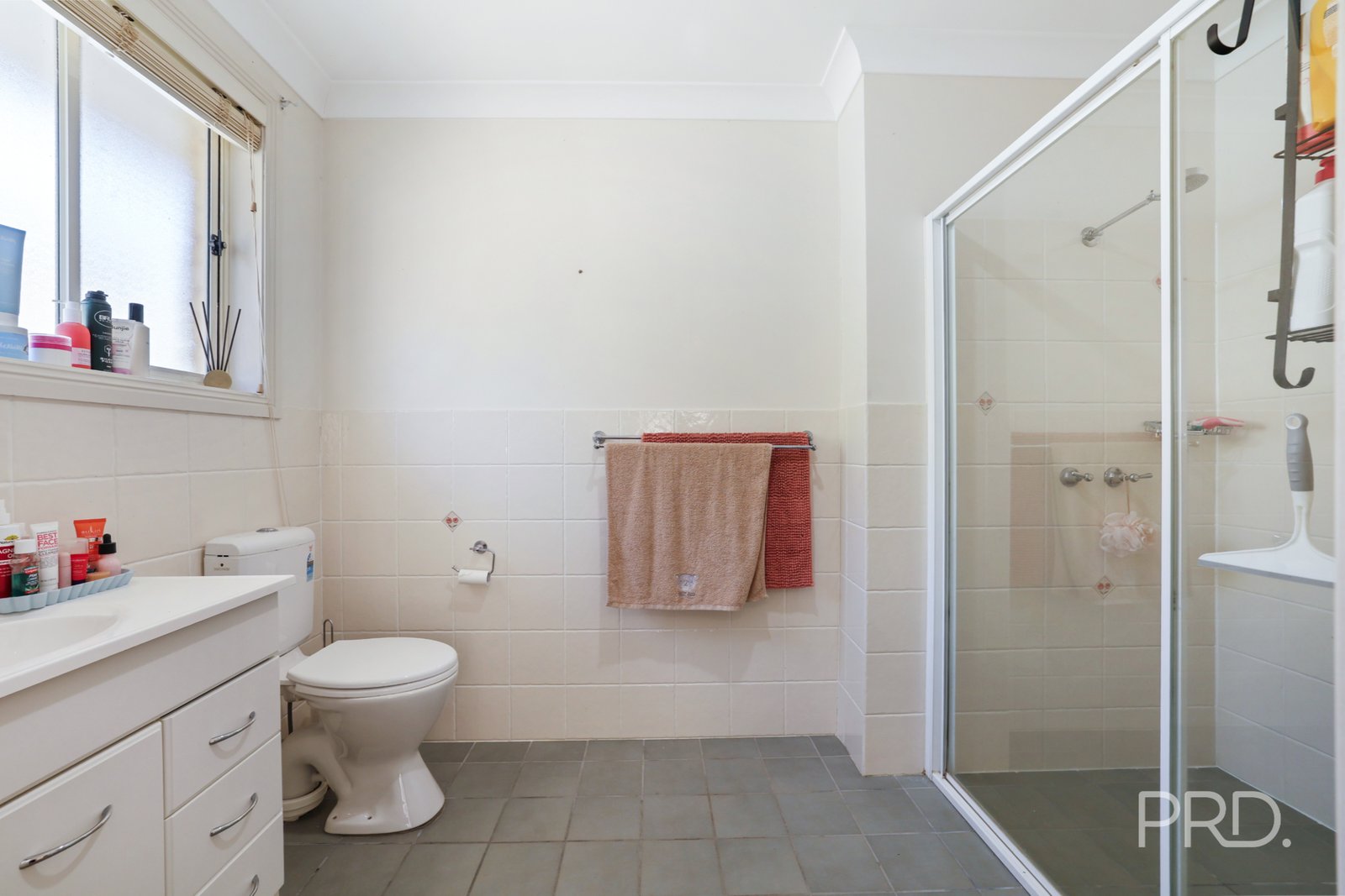 53 Peregrine Avenue CALALA 11