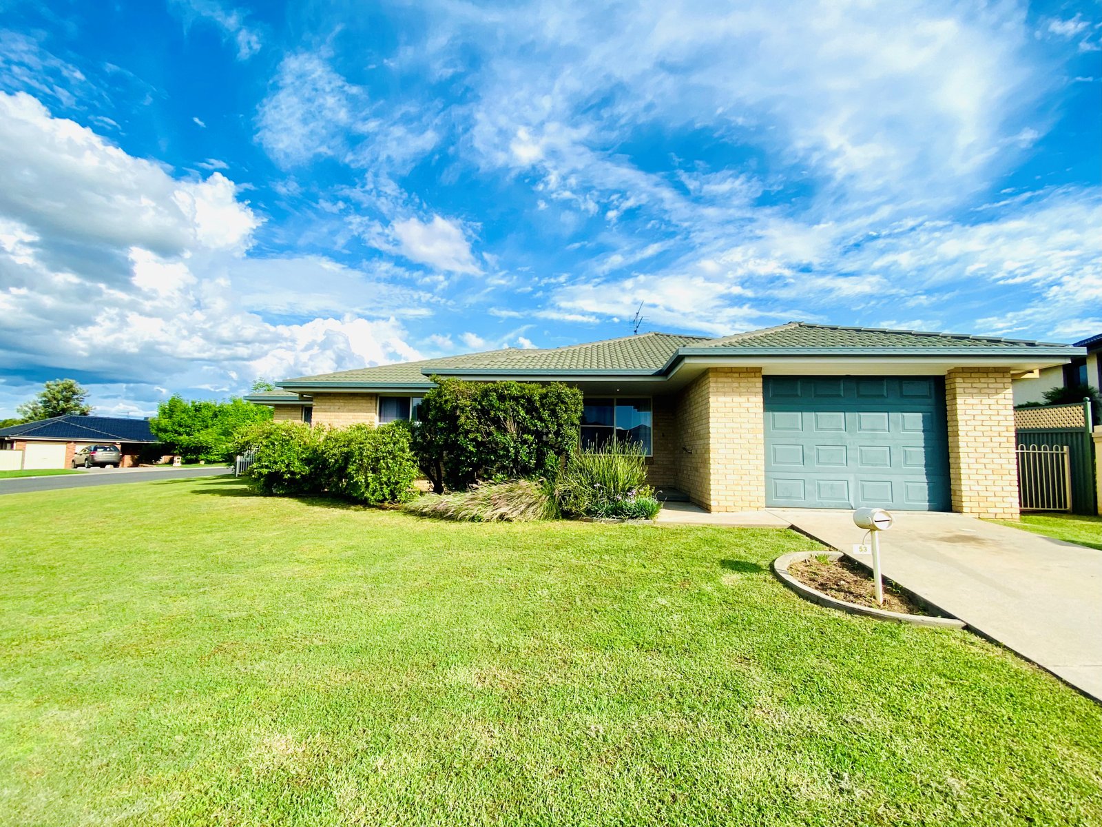 53 Peregrine Avenue CALALA 1