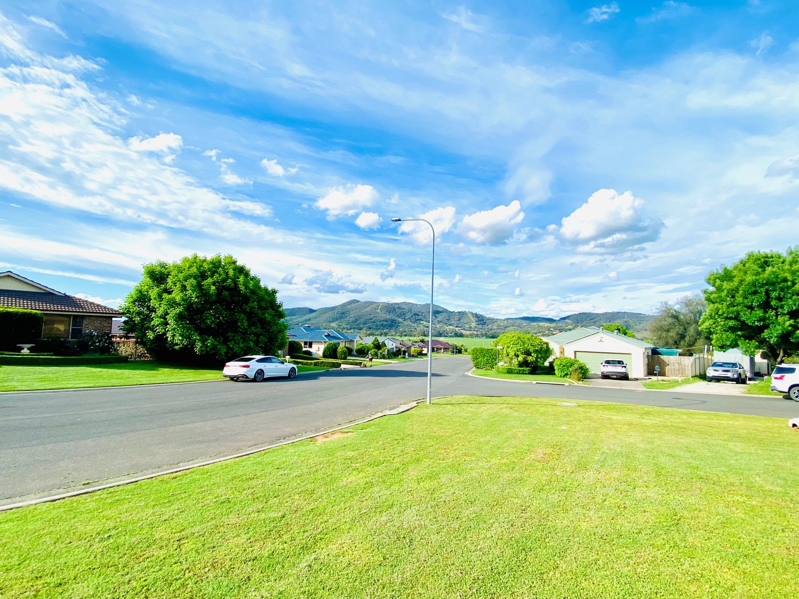 53 Peregrine Avenue CALALA 3