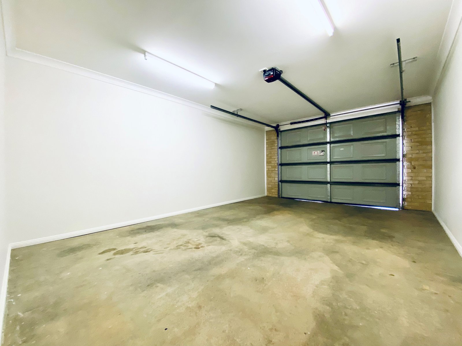 53 Peregrine Avenue CALALA 21