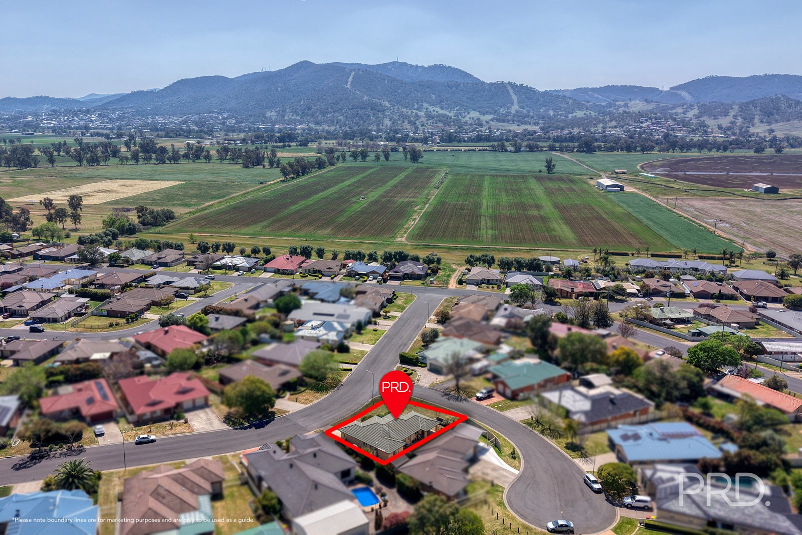 53 Peregrine Avenue TAMWORTH 25