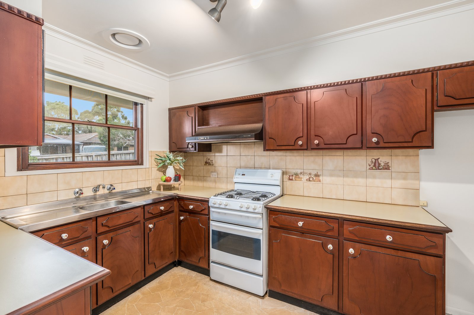 Gallery: 53 Peter Street