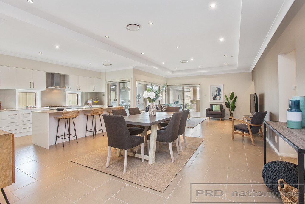 53 Peterson Parade THORNTON 4