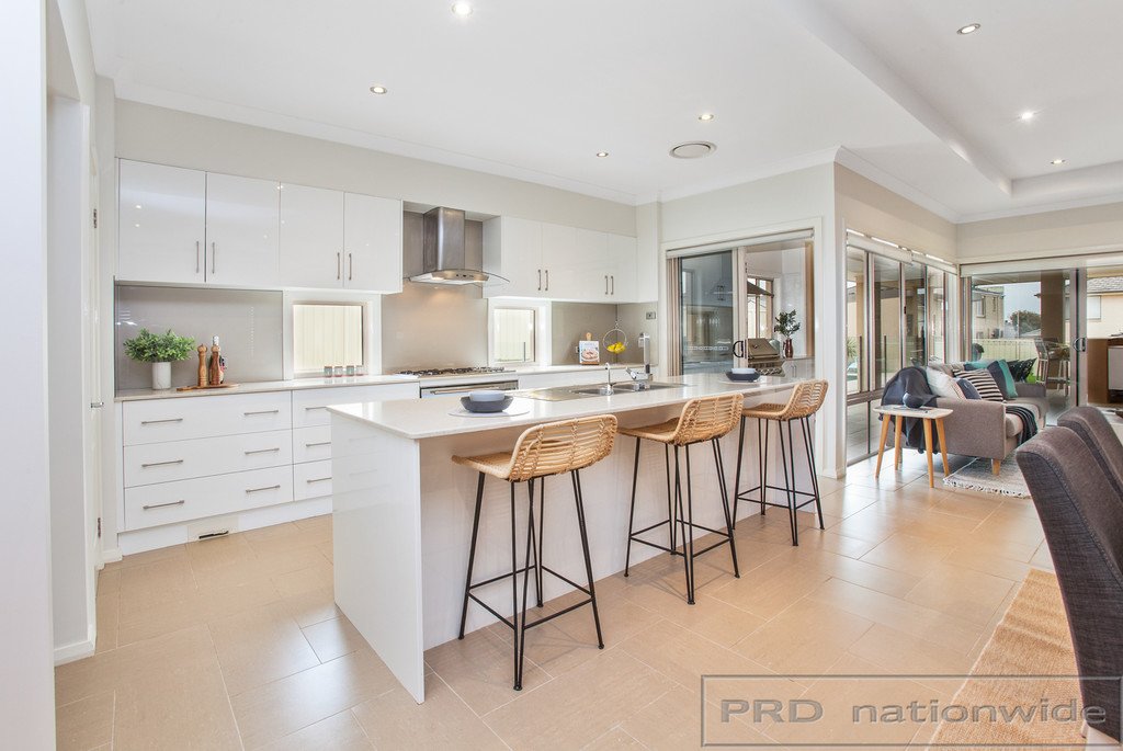 53 Peterson Parade THORNTON 7