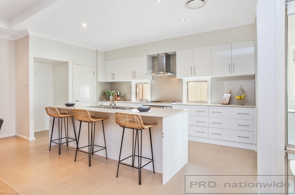 53 Peterson Parade THORNTON 8