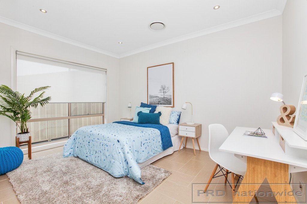 53 Peterson Parade THORNTON 24