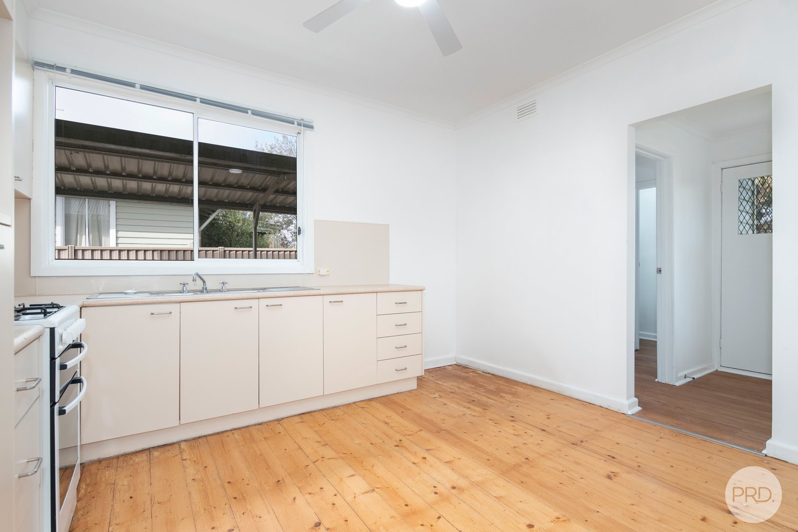 53 Primrose Street WENDOUREE 4