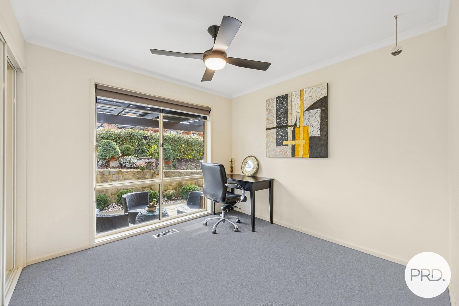 53 Proserpine Circuit AMAROO 16