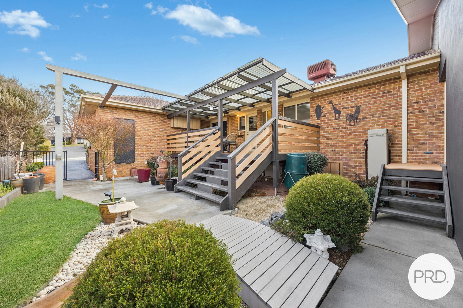 53 Proserpine Circuit AMAROO 21