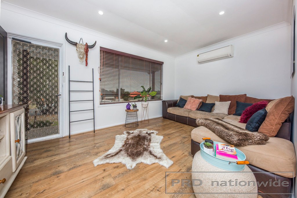 53 Raymond St  TELARAH 9