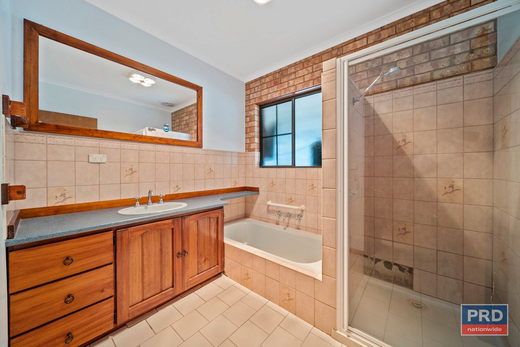53 Rennie Street HUNTLY 10