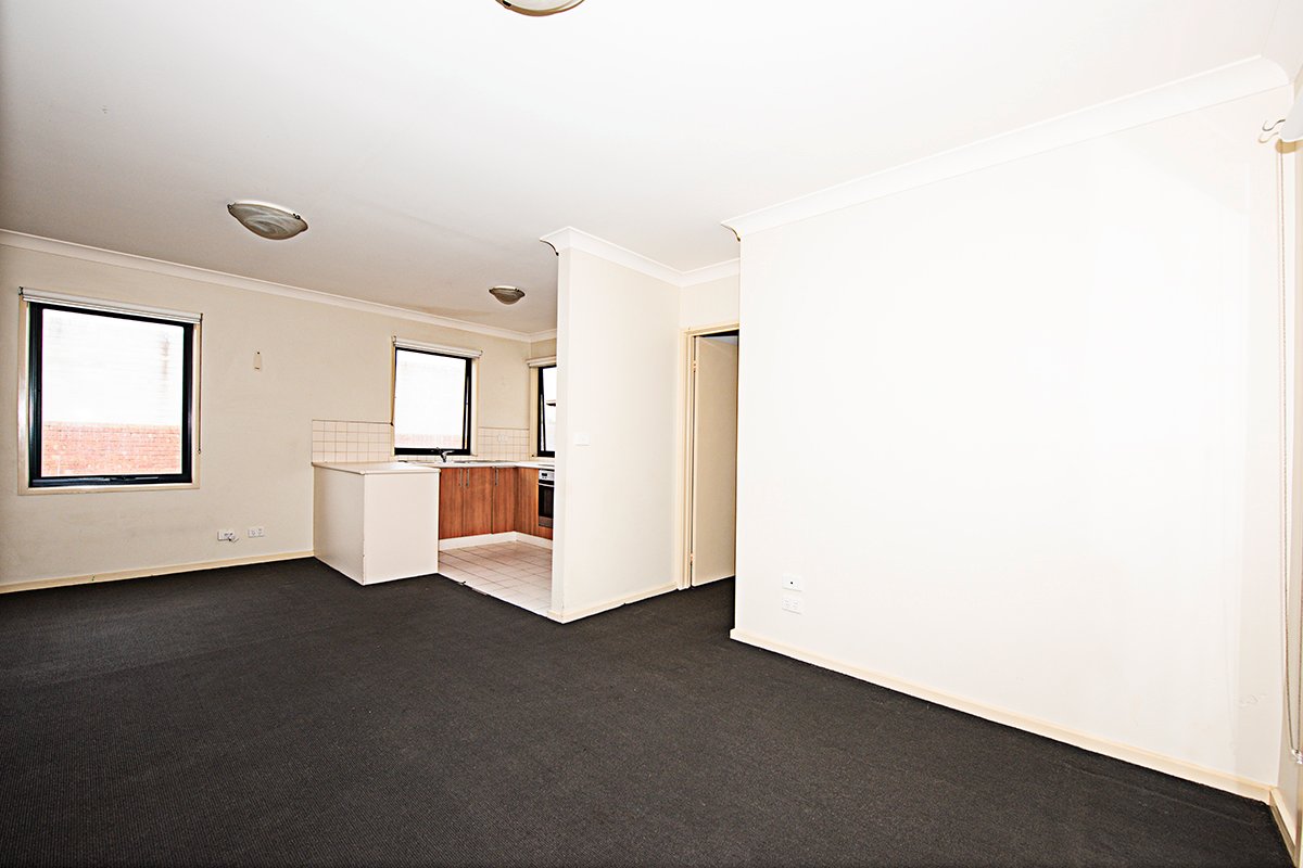 Gallery: 5/3 Royal Lane