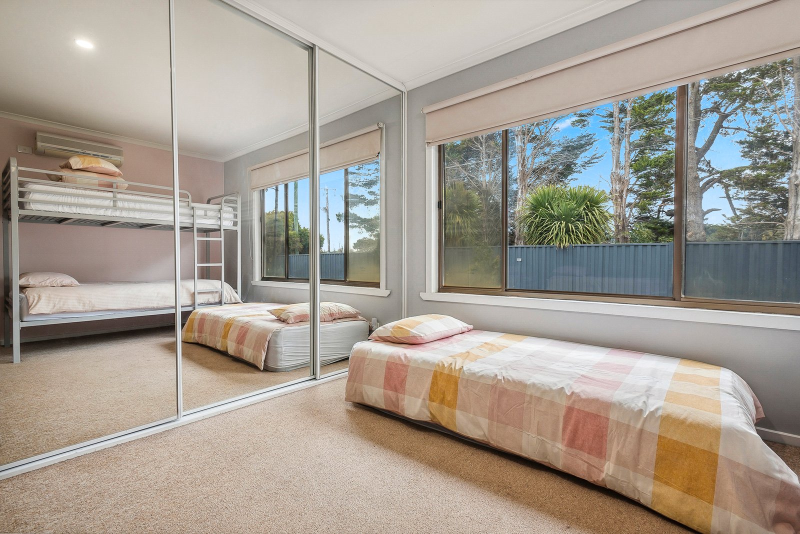 Real Estate and Property in 53 Shannons Road, Lancefield, VIC