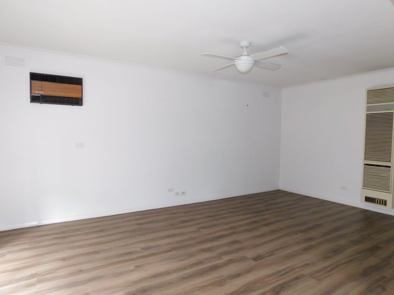 Gallery: 5/3 South Valley Road
