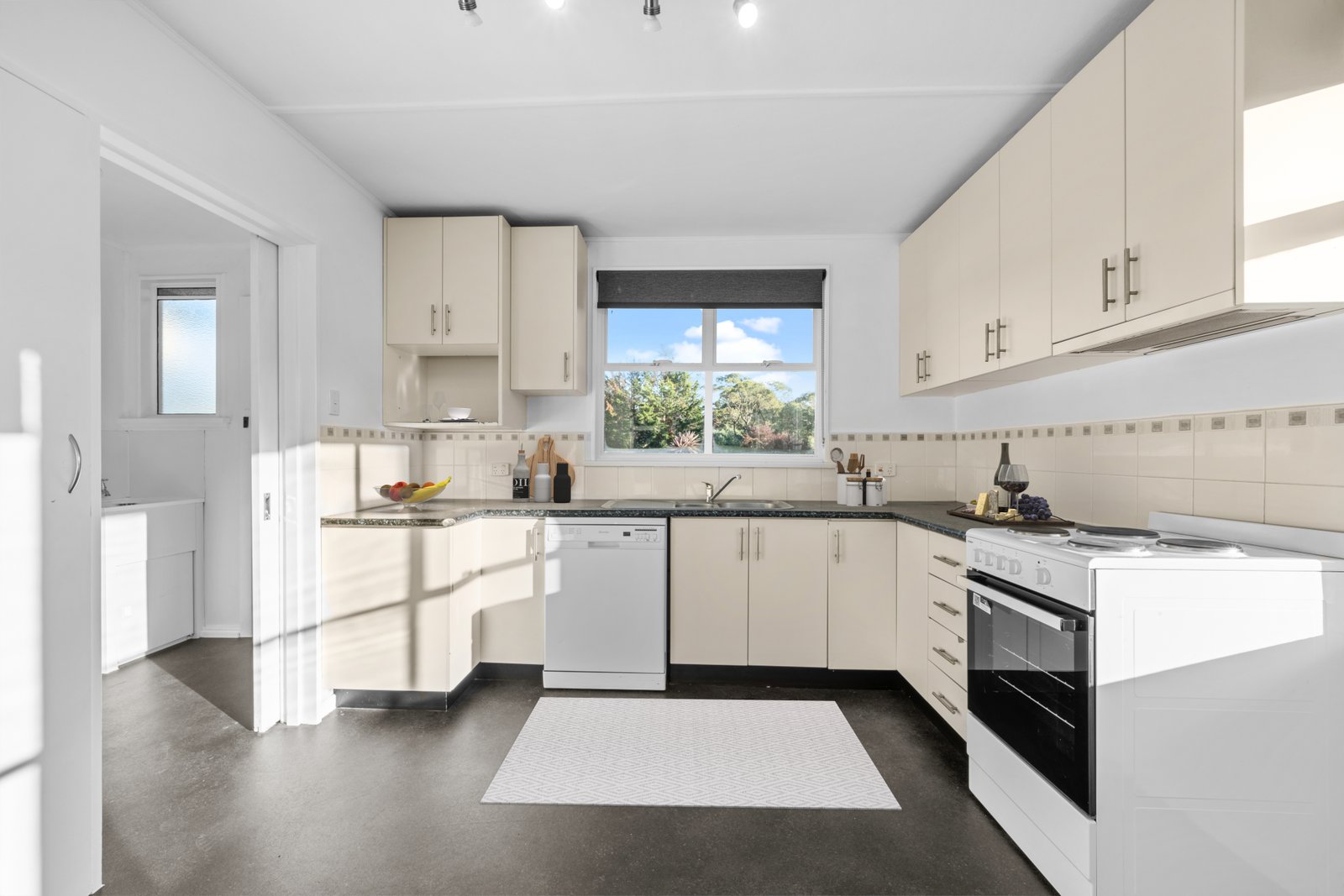 53 Spinifex Road RISDON VALE 14