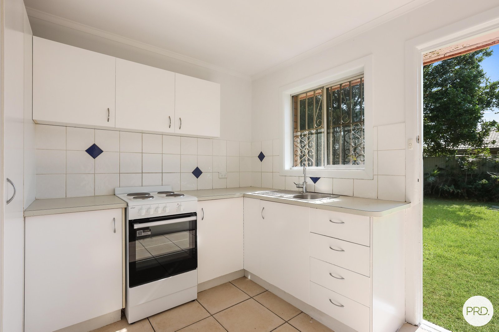 53 Stevens  SOUTHPORT 7