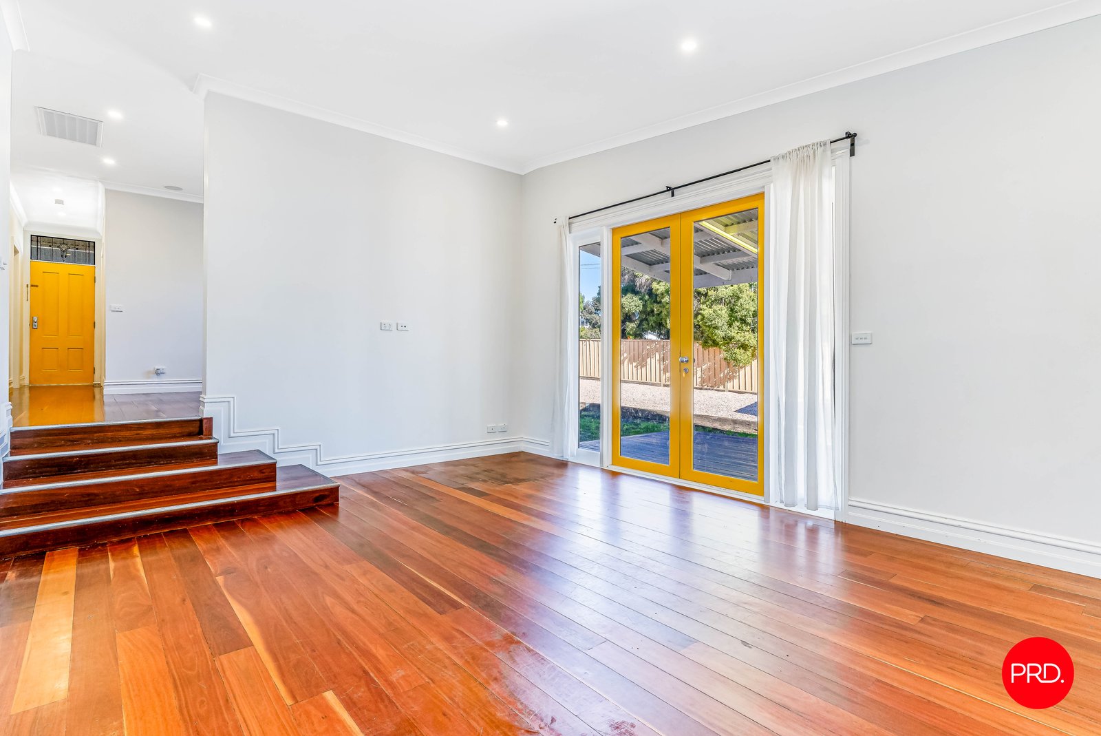53 Strickland Road EAST BENDIGO 9