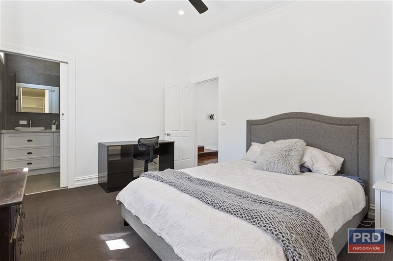 53 Strickland Road EAST BENDIGO 8