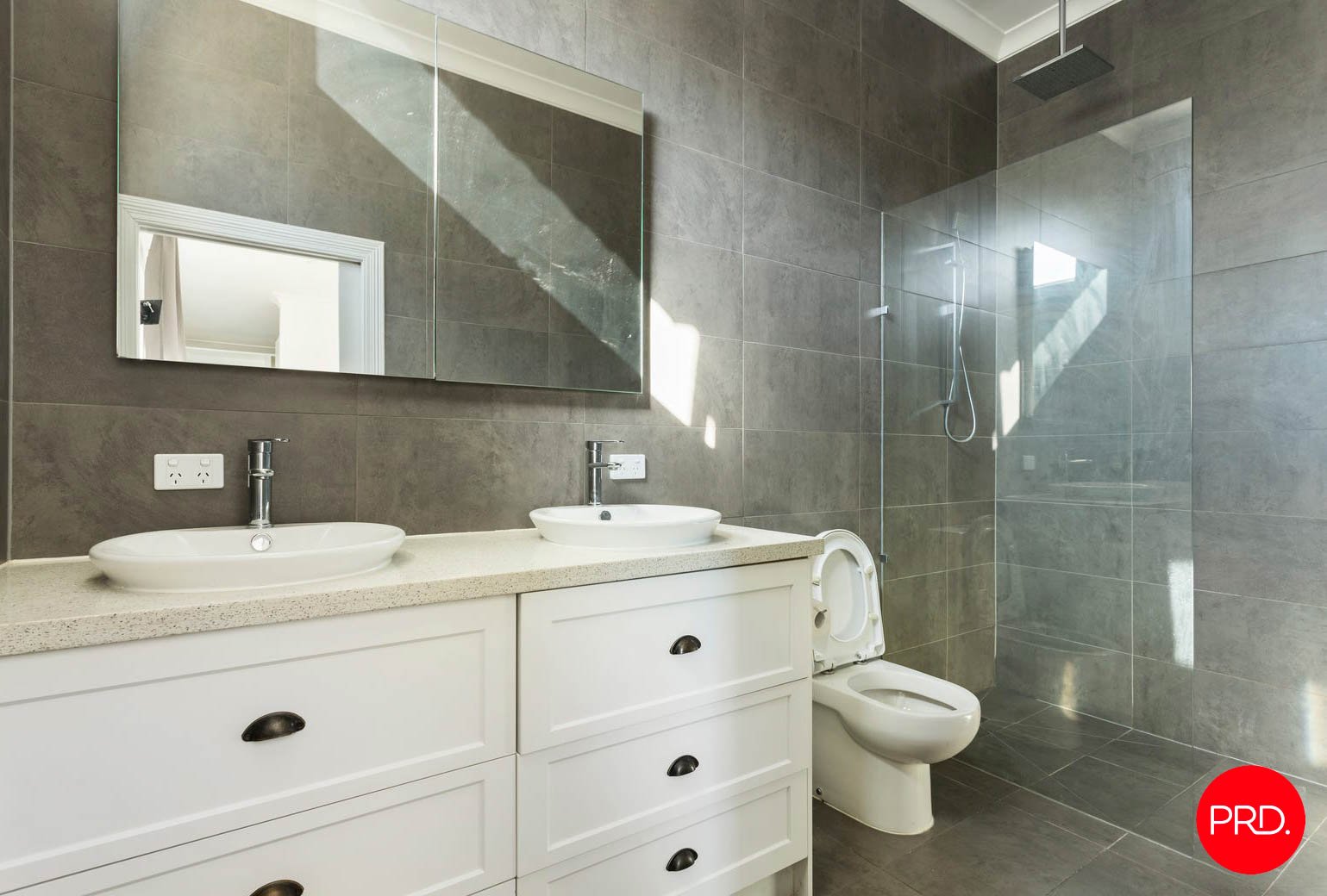 53 Strickland Road EAST BENDIGO 12