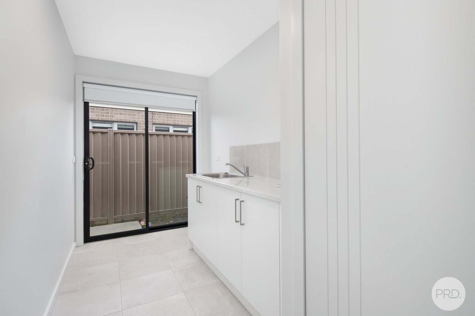 53 Swan Boulevard WINTER VALLEY 7