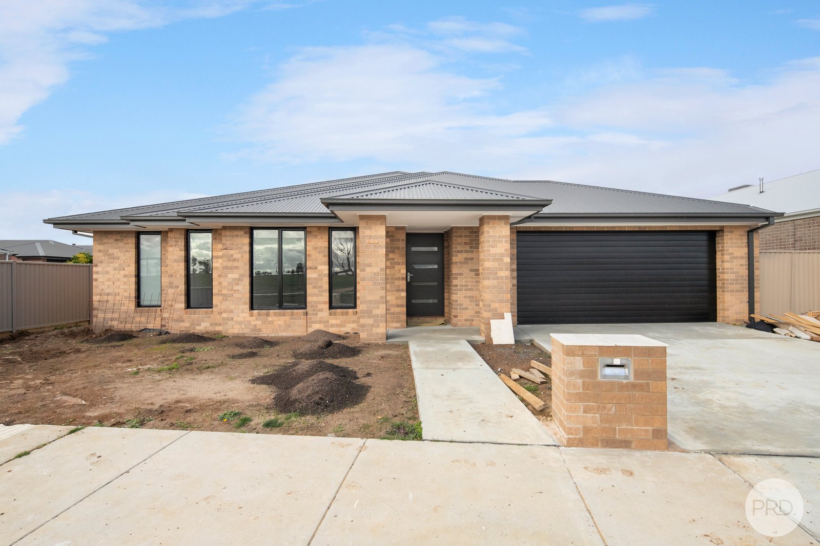 53 Swan Boulevard WINTER VALLEY 12