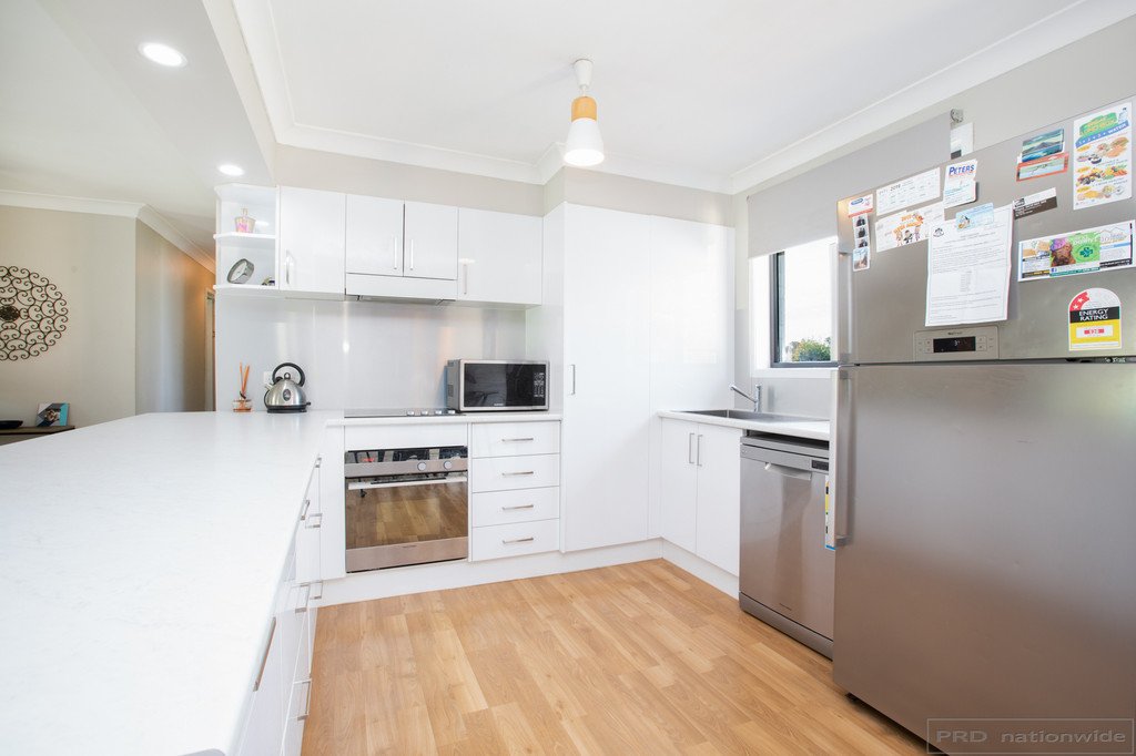 53 Taylor Avenue THORNTON 4
