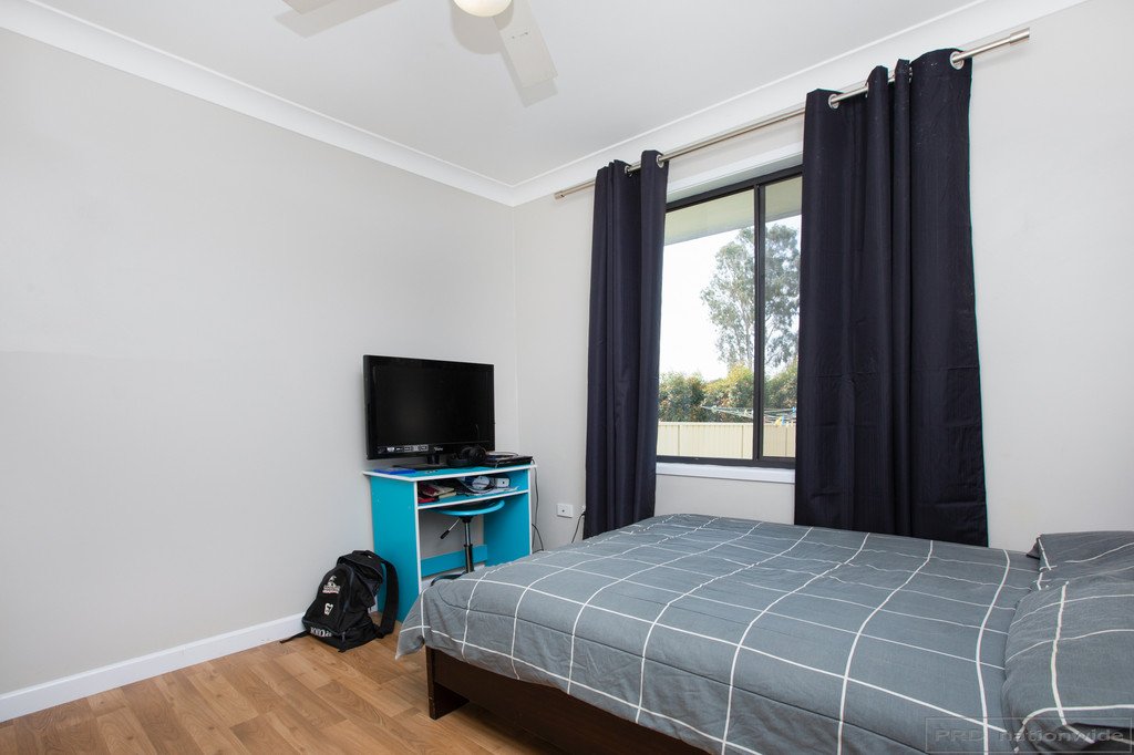 53 Taylor Avenue THORNTON 14