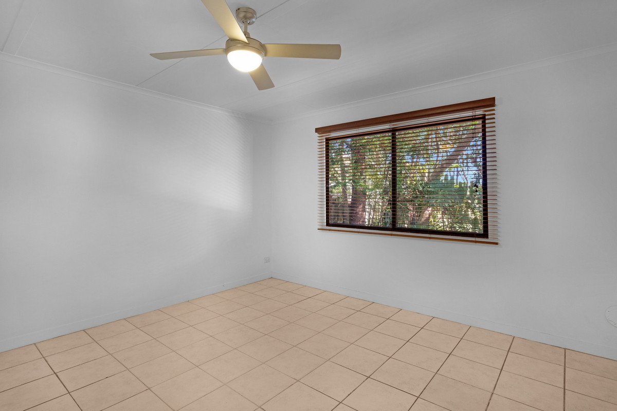 53 Westminster Boulevard Elanora 8