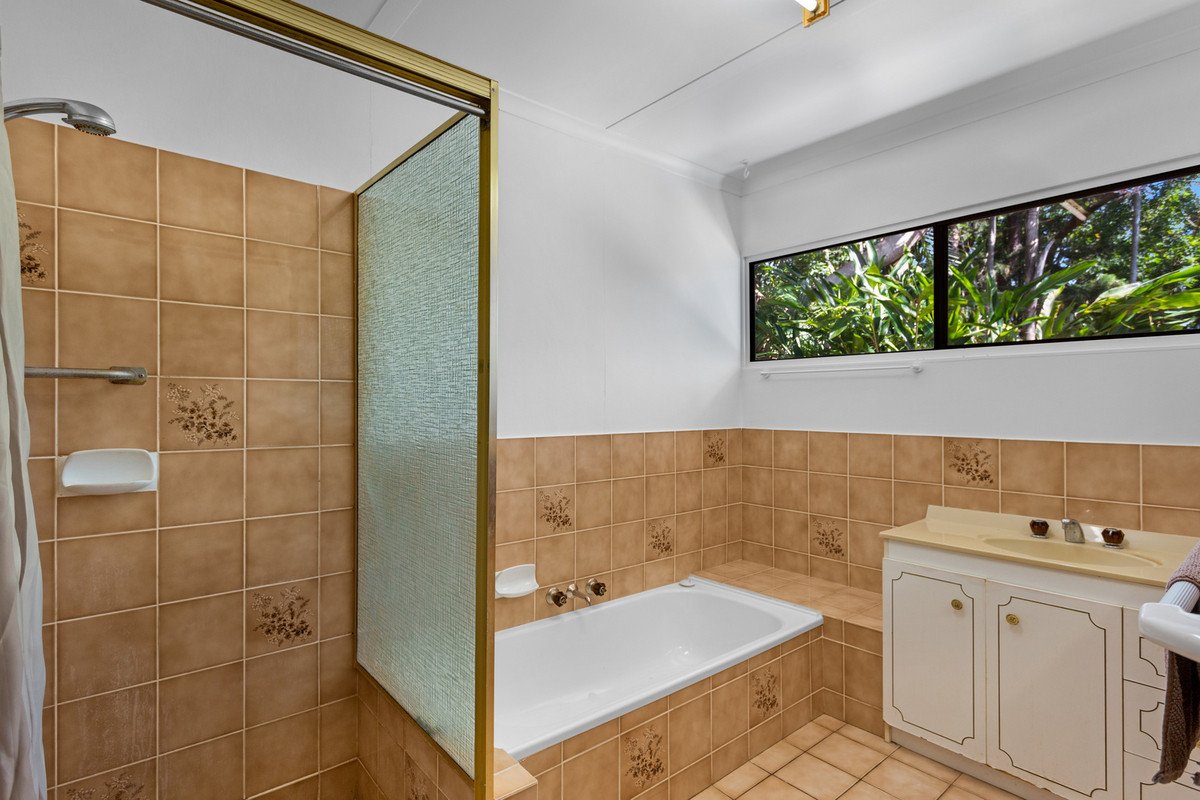 53 Westminster Boulevard Elanora 15