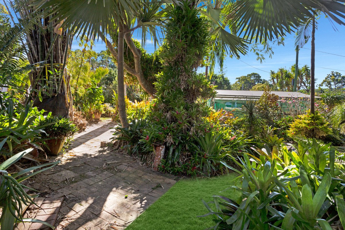 53 Westminster Boulevard Elanora 18