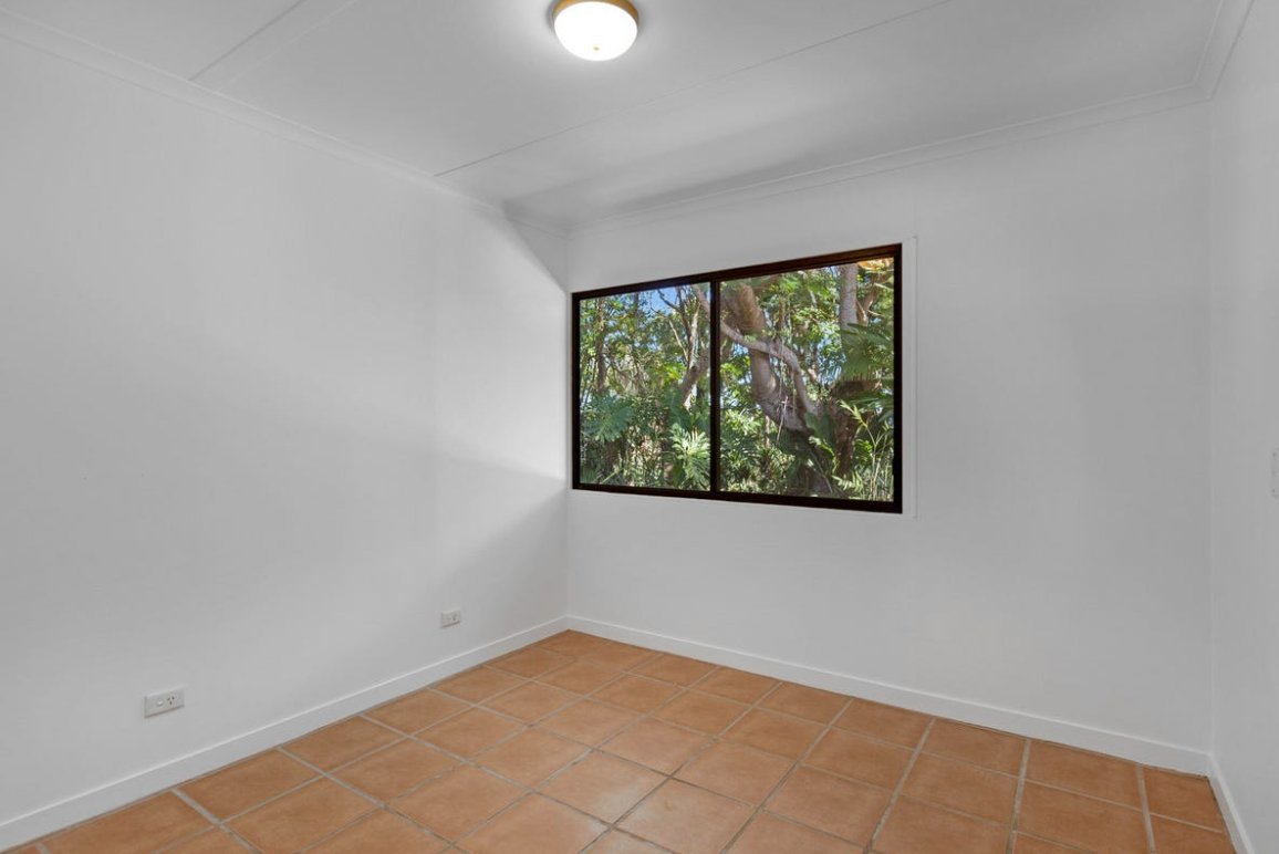 53 Westminster Boulevard ELANORA 8