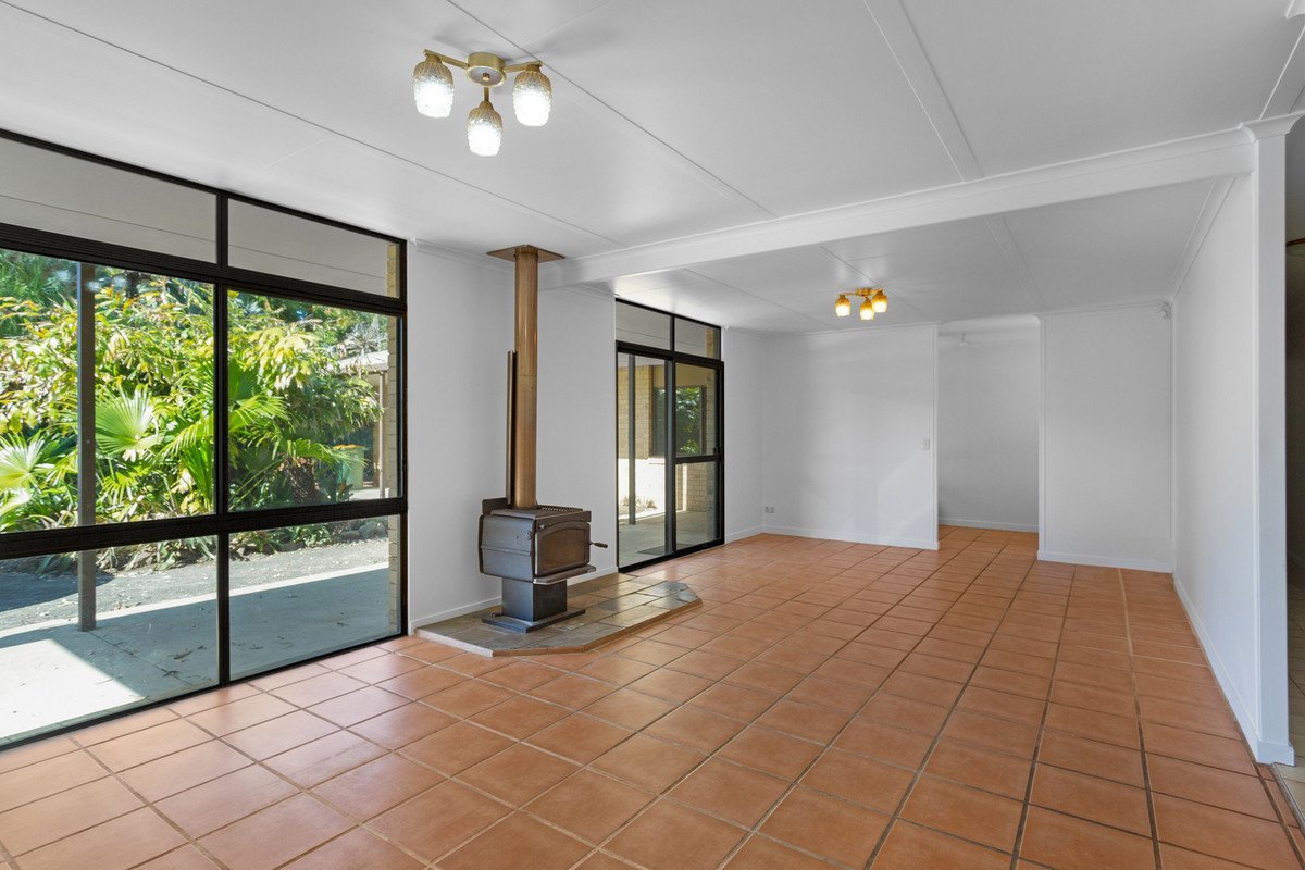 53 Westminster Boulevard ELANORA 12